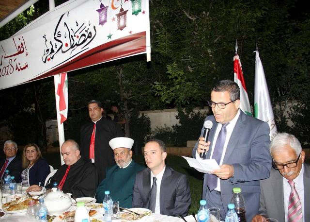 News:News: بمناسبة شهر رمضان المبارك أقام اتحاد بلديات منطقة ديرالأحمر إفطاراً:eftar